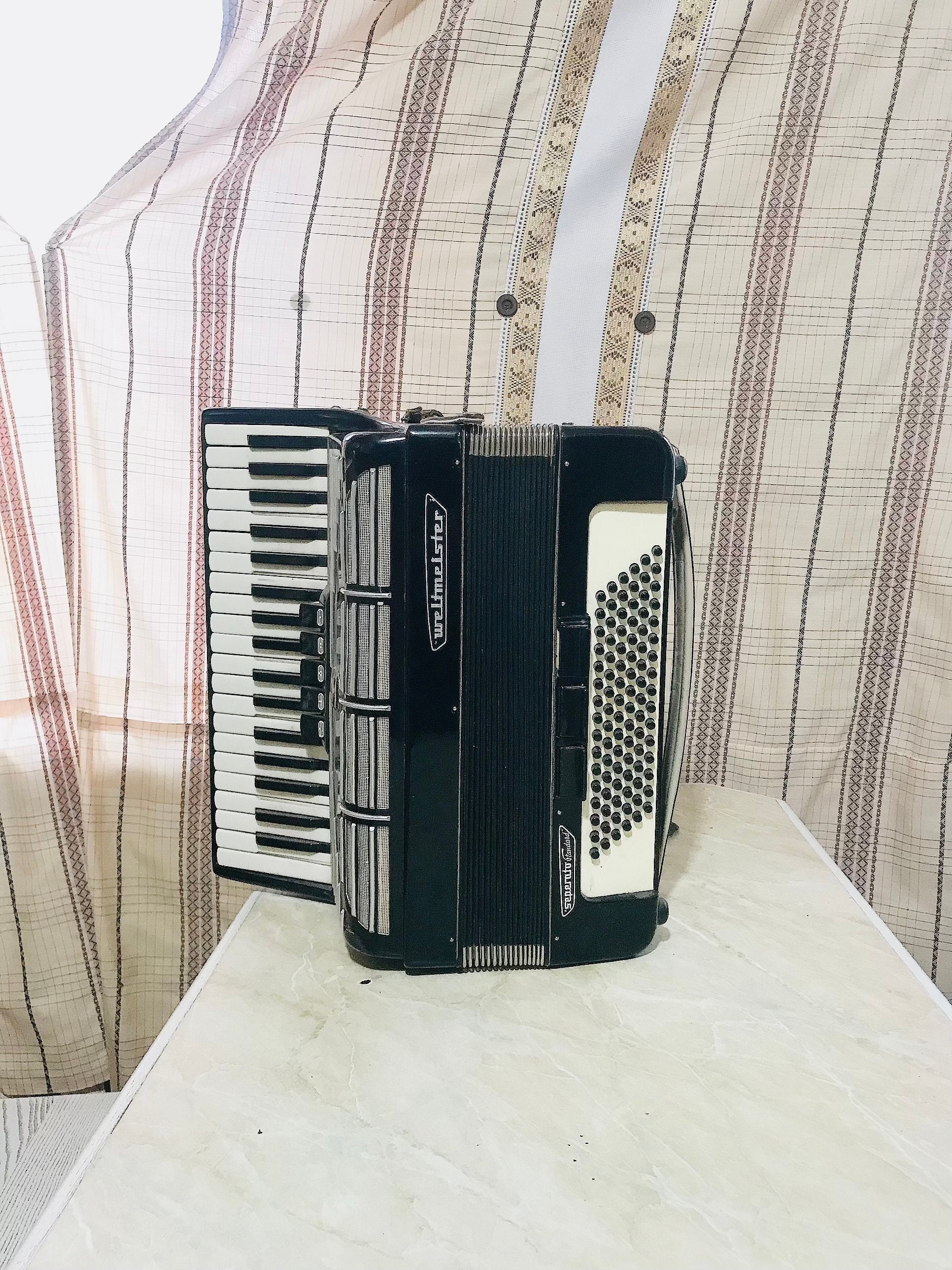 Weltmeister accordion - Etsy 日本