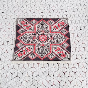 Vintage handmade embroidery, embroidery, needlepoint wall art painting, patterns