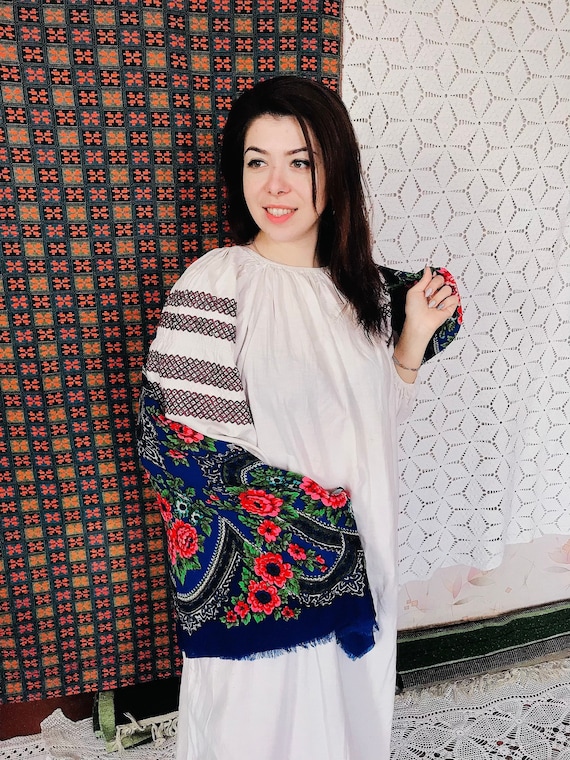 刺繍ドレス ヴィンテージ シャツ ウクライナ ヴィシヴァンカ リネン 