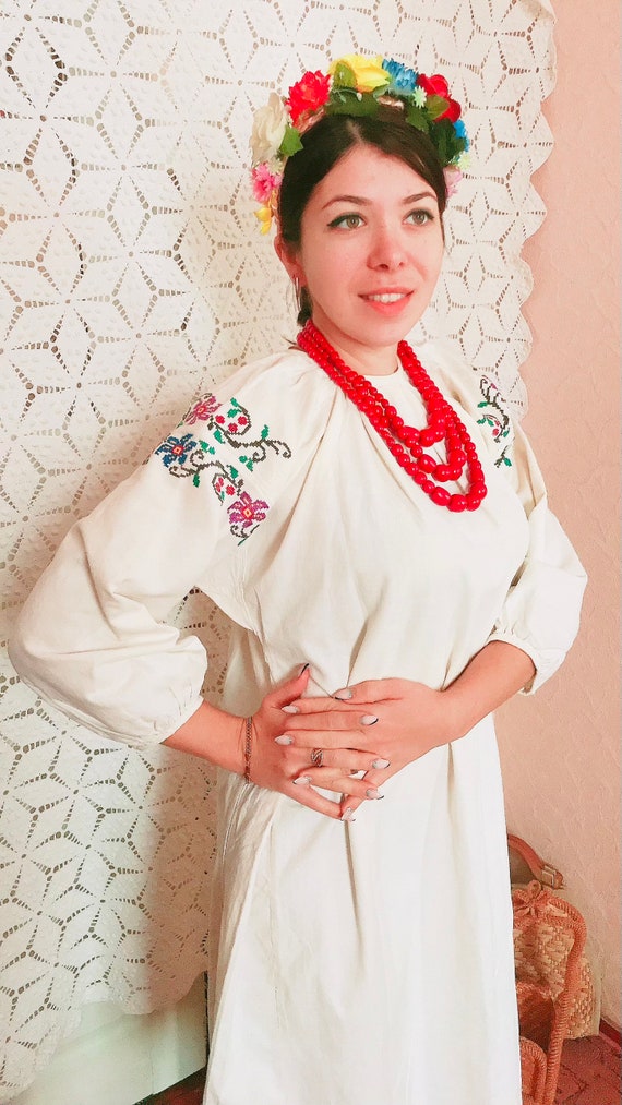 Embroidered dress Vintage Shirt Ukrainian Vyshyva… - image 2