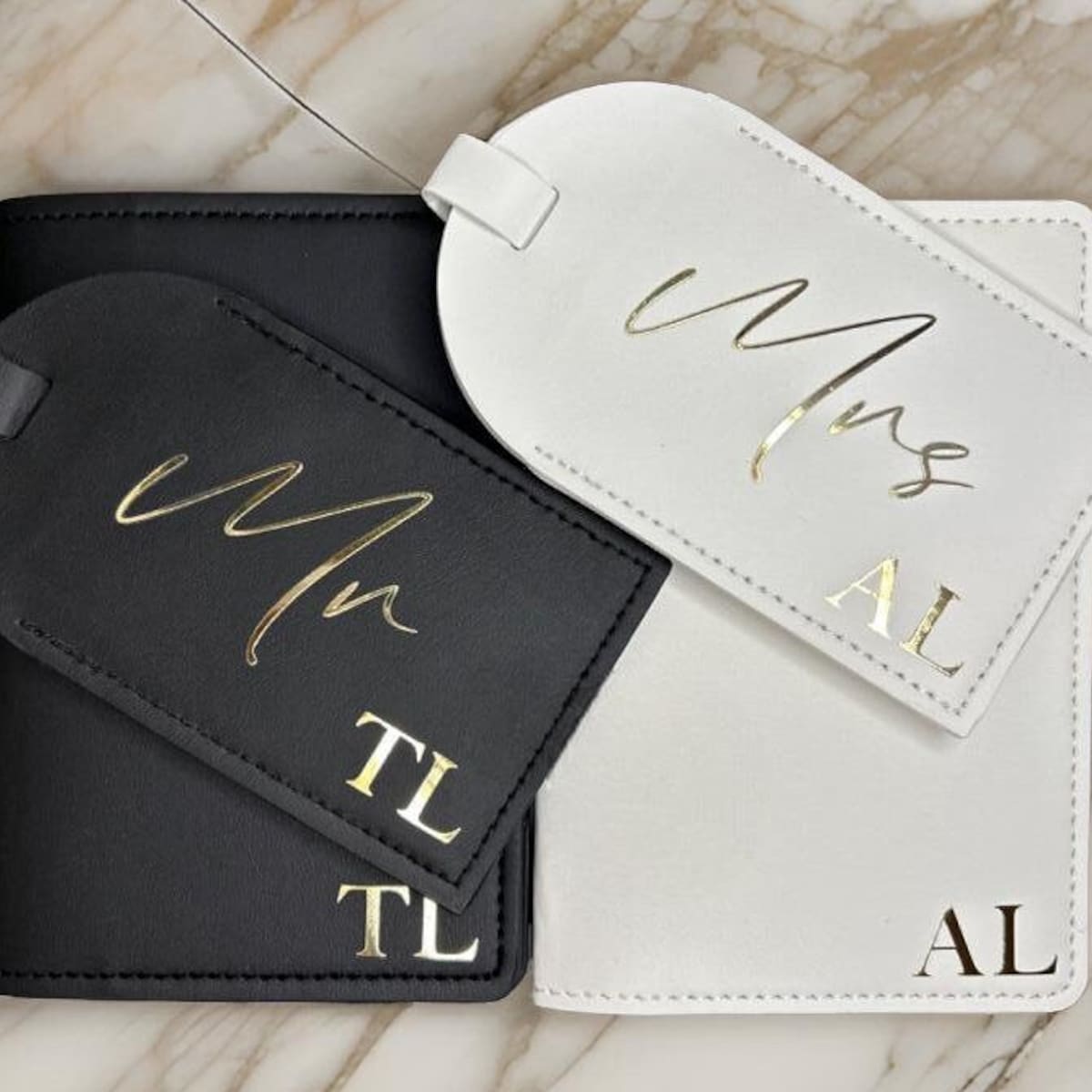 Personalised Mr and Mrs Travel Set, Luggage Tag & Passport Cover Bride and Groom Wedding Gift, Mx Honeymoon Suitcase Tag and Passport Holder - Etsy