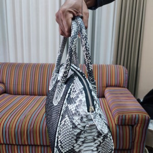 Gavinci Genuine Python Snakeskin Leather Bag for Women