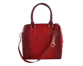 Luxury Lizard Skin Bag - Trendy Tote for Every Occasion