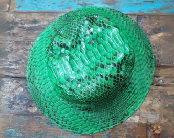 Fashion Snakeskin Bucket Hat For Women