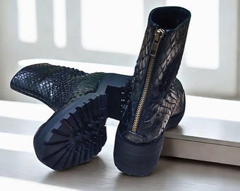 Snakeskin Leather Boots: Festival Rock Style