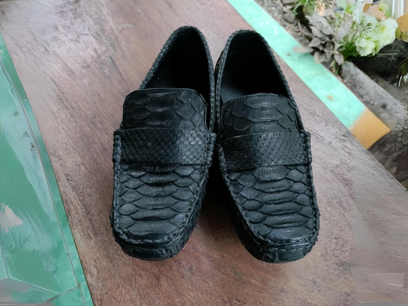 Black Snakeskin Casual Loafers For Men 6