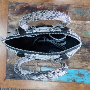 Gavinci Genuine Python Snakeskin Leather Bag for Women