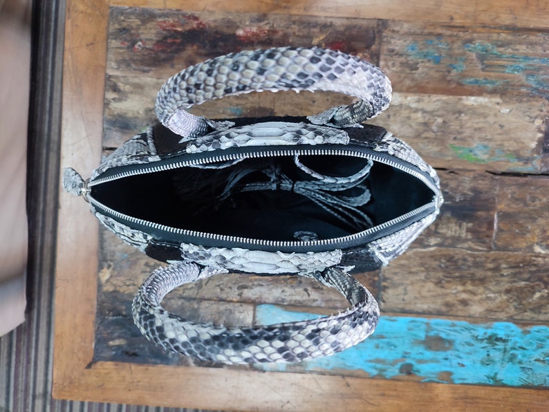Gavinci Genuine Python Snakeskin Leather Bag for Women