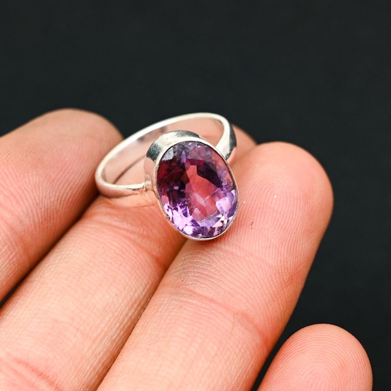 Anello ovale in ametista, argento sterling 925, anello boho fatto a mano - Italia