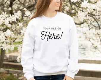 Gildan 18000 Mockup, Gildan White Sweatshirt Mockup, Model Mockup, Gildan 18000 White Sweatshirt, White Crewneck Mockup