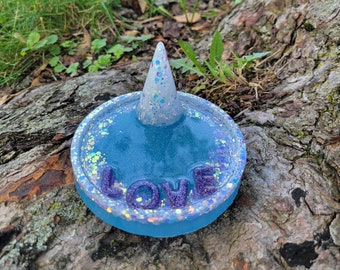 Glittery Resin Jewelry Dish: Glow in the Dark Ring Holder
