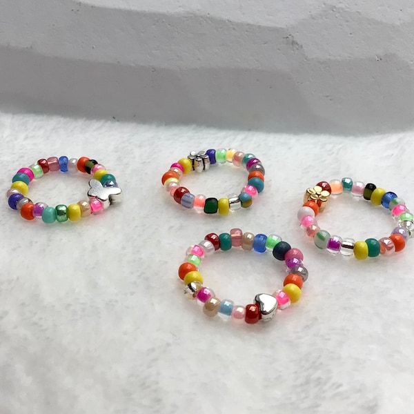 Bunter Ring | Kinderring | Schmetterling | Silber | Gold | Herz | Blumenring | Ring für Kinder | Geschenk für Mädchen  | seed beads