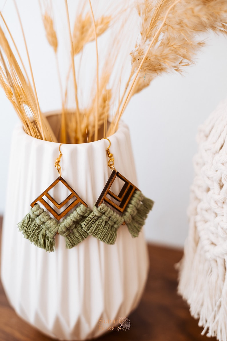 BOHO MACRAME EARRINGS/ macramé oorbellen / half moon earrings /Makrame Ohrringe boho/boucle d'oreille /orecchini macramè /mothers day gift image 9