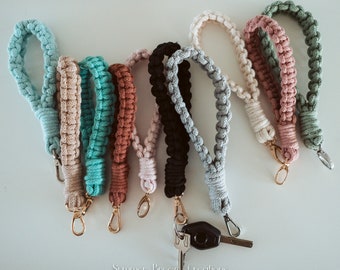 Macrame Keychain Wrist Lanyards / boho lanyard / lanyard keychain colored / multicolored macrame lanyard keywristlets