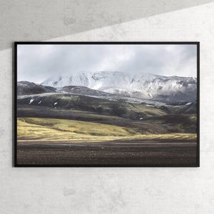 Stampa artistica Islanda / Immagine Landmannalaugar / Strati vulcanici / Paesaggio nordico / Fotografia naturalistica / Foto di montagna drammatica