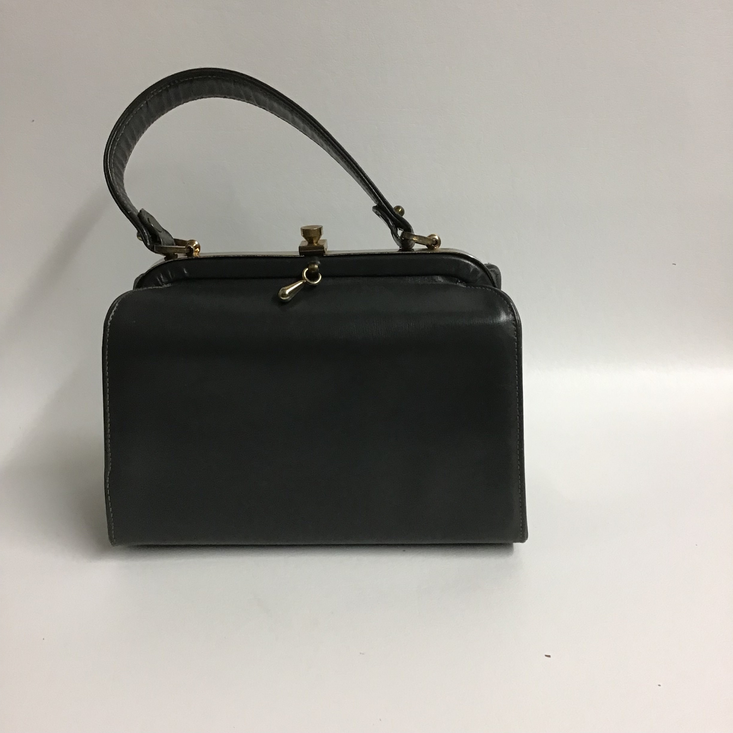 Gift Box Packaging) 1;1FENDIˉ Women's Bag 2022 New Mini Houndstooth Half  Moon Bag High Quality Leather Ladies Shoulder Messenger Bag Ladies Underarm  Bag