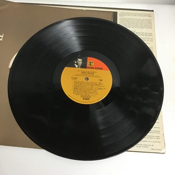 Frank Sinatra Vinyl Album 1973 Ol' Blue Eyes is Back - Etsy