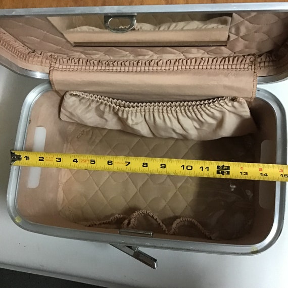 Airway Train Case with Tray Gem