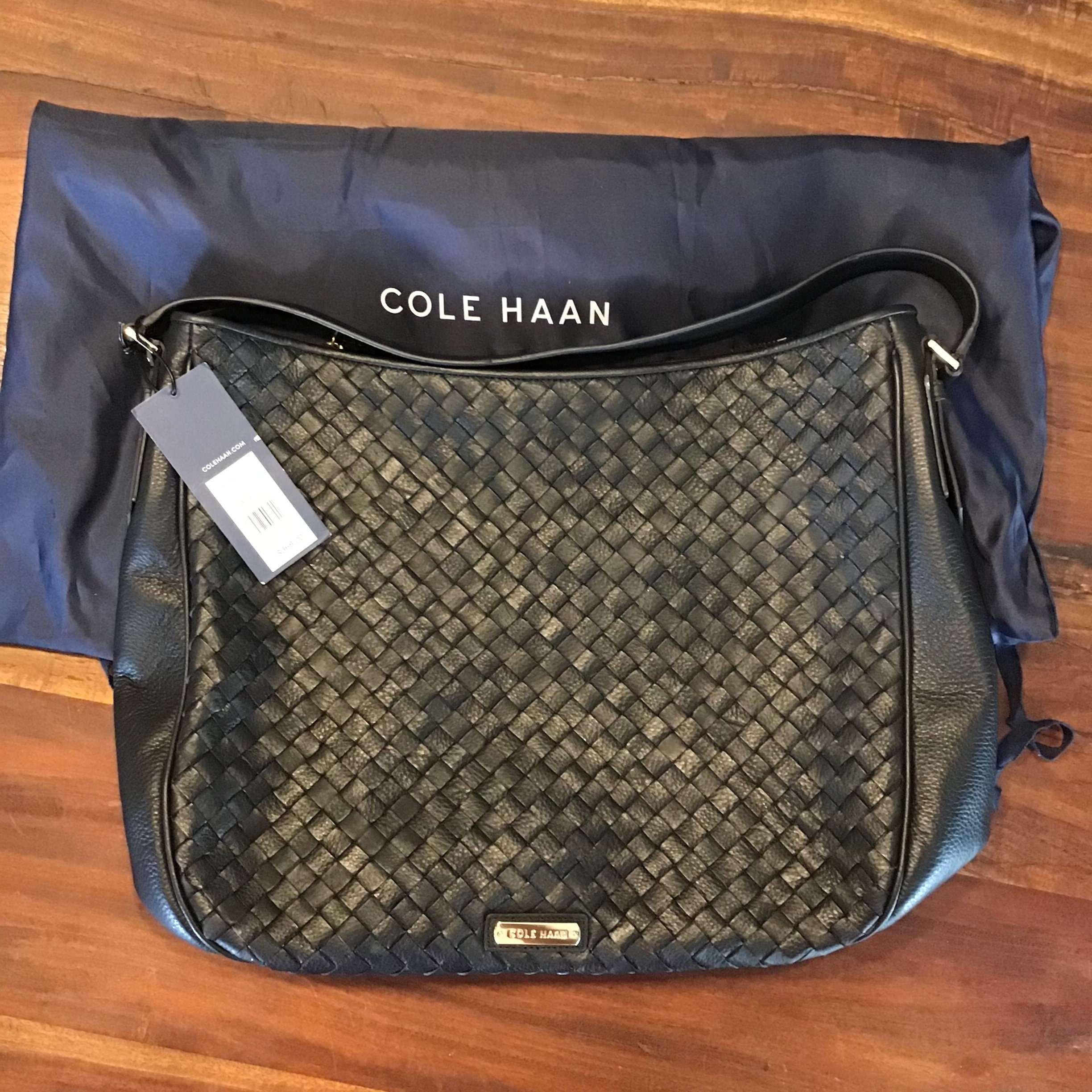 Vintage y2k Cole Haan Woven Raffia with White leather Accent shoulder bag