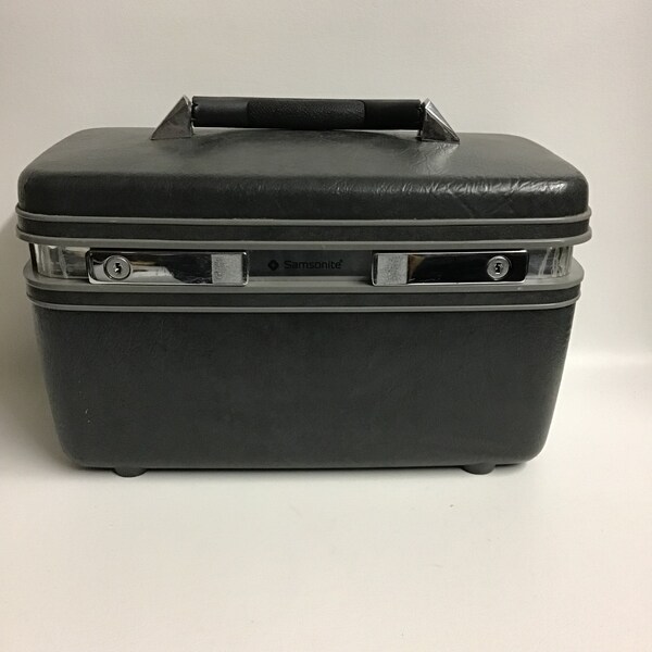 Vintage Samsonite Profile II Train Case