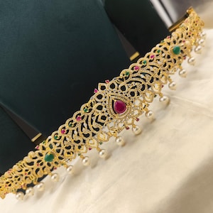 Indian jewelry, bridal necklace set, gold plated jewelry, traditional jewelry, ethnic jewelry, wedding jewelry set, statement necklace.