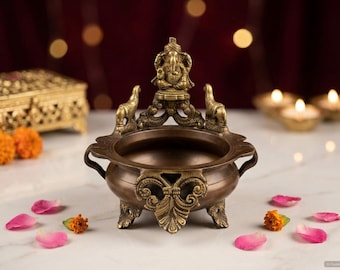 Brass Ganesha Urli Bowl – Traditional Pooja Decor