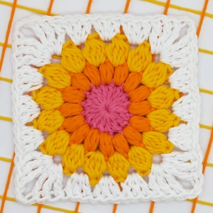 Sunburst granny square crochet pattern, sunflower granny square, photo tutorial and written pattern, blanket motif, bag motif, pdf only image 3
