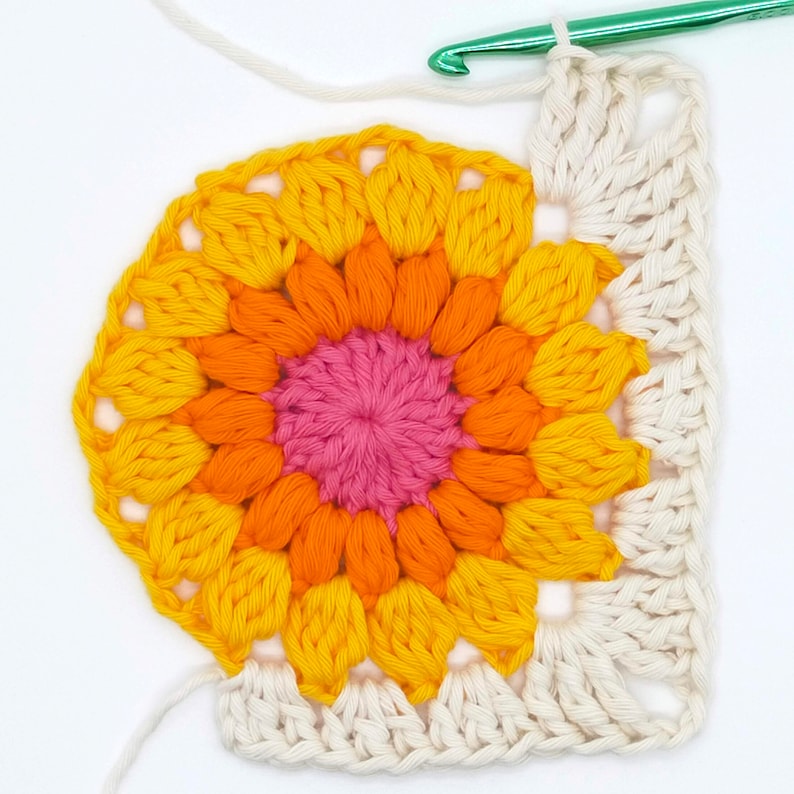 Sunburst granny square crochet pattern, sunflower granny square, photo tutorial and written pattern, blanket motif, bag motif, pdf only image 8