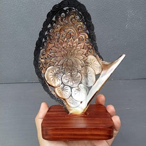 Carved mother of pearl lotus design,natural sea shell,sea shell art