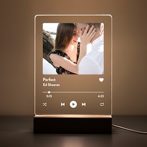 Custom Music LED Plaque - Personalized Song Gift for Couples & Music Lovers, CML01