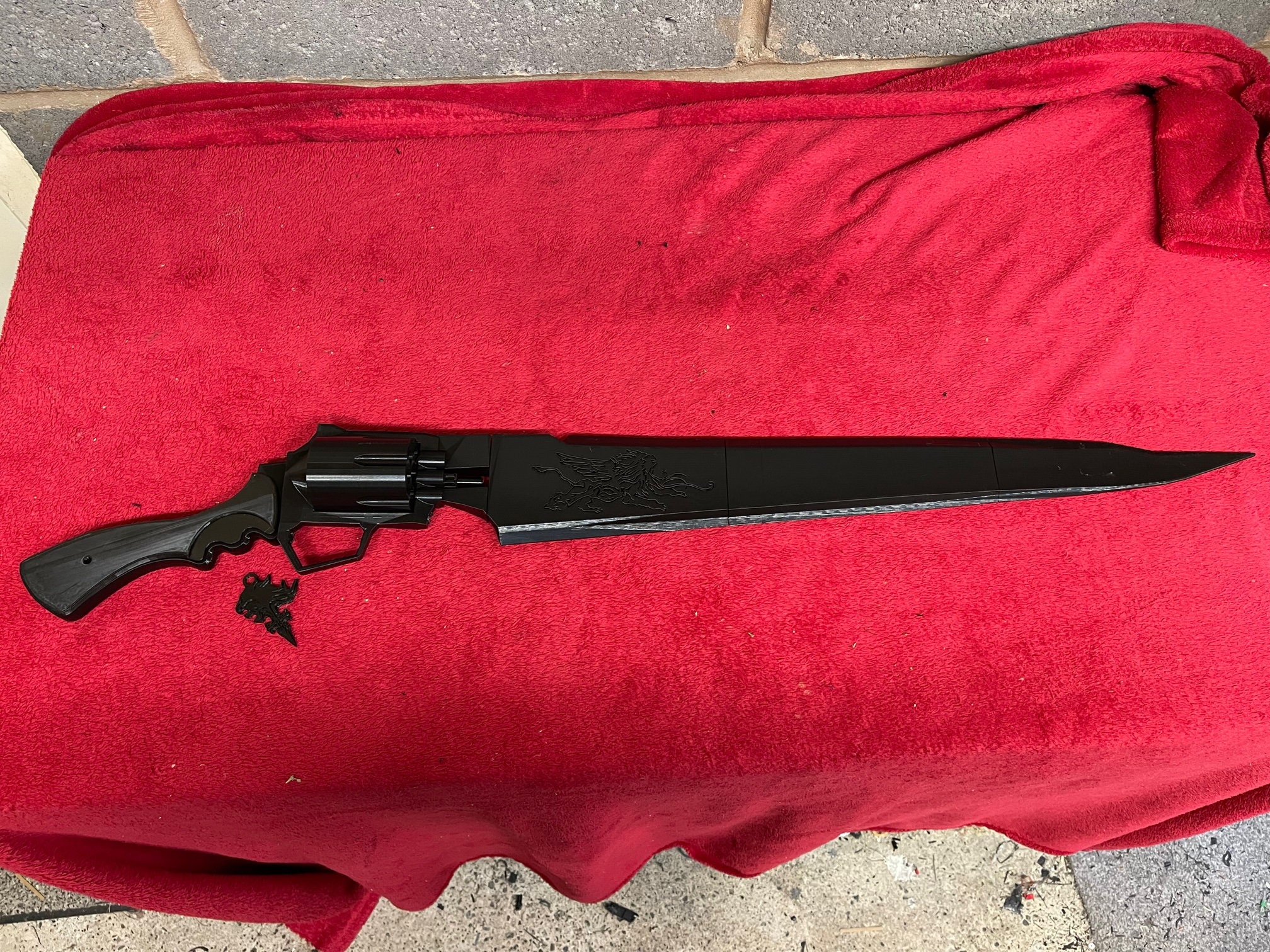 Final Fantasy 8 Gunblade Replica final-fantasy-8-gunblade-replica