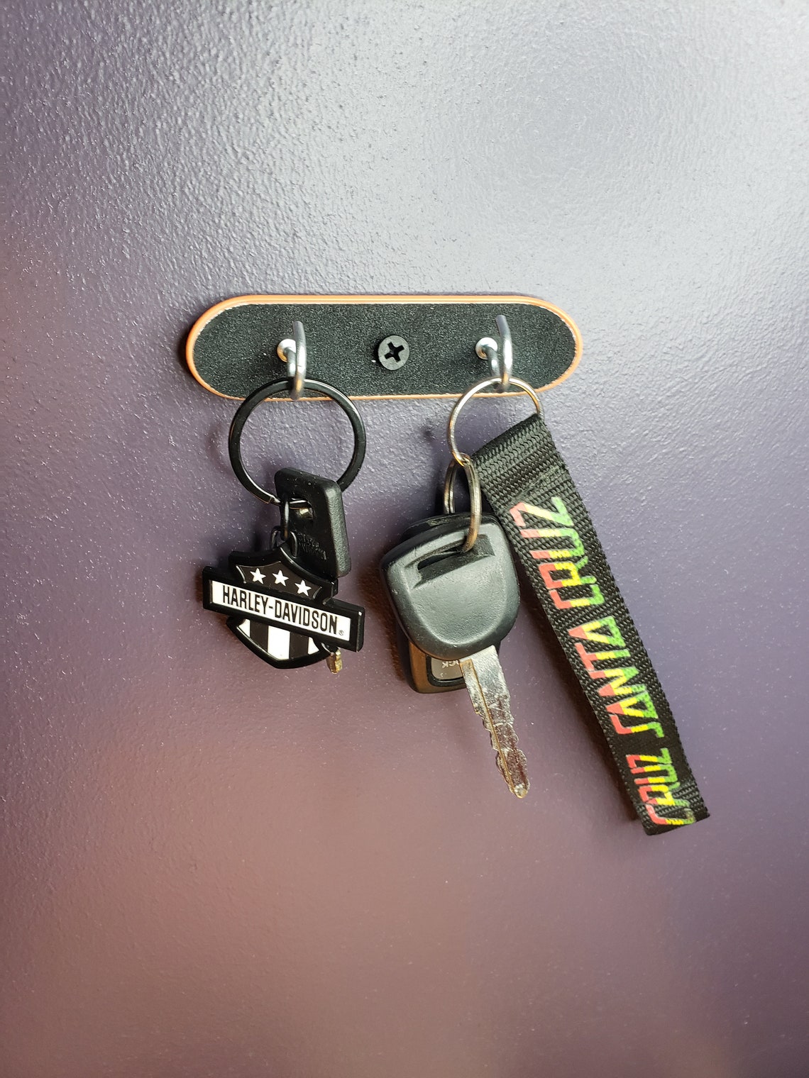 Key holders made from mini skateboards Unique and stylish. Etsy