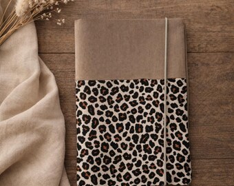 Funda personalizada para el libro de registro del bebé: funda de tela con estampado de leopardo | hecha a mano | cartilla de vacunación, tarjeta del seguro