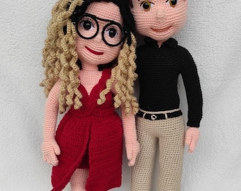 Personalized Crochet Couple Dolls: Custom Portrait, Valentine's Gift