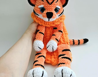 Handgemaakte gehaakte pyjamahouder tijger: kinderkamerdecoratie