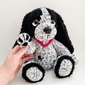 Handcrafted Crochet Cocker Spaniel Plush Toy: Black & White Amigurumi