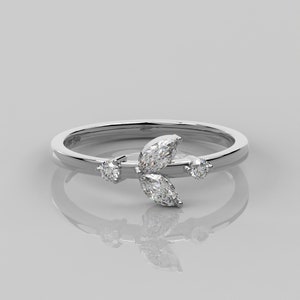 0.35Ct Marquise Lab Bague en diamant pour les femmes / Marquise Diamond Wedding Band / 10k Solid Gold Statement Ring for Bride / Leaf Diamond Ring