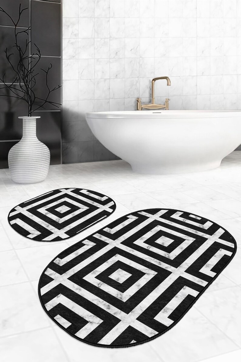 White and Black Oval Bath Mat Set of 2 Bathroom Decor Zigzag Etsy