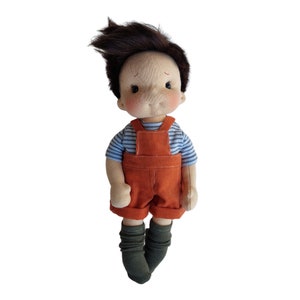 Pepe petit câlin Inspiration poupée Waldorf, Poupée en coton biologique, poupée bébé et poupées pour collectionneurs, poupée cadeau, Art&Doll image 4