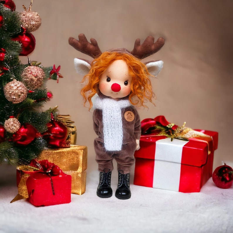 Elza Inspiración muñeca Waldorf, Muñeca de algodón orgánico, muñeco bebé y muñecos para coleccionistas, muñeca de regalo, Arte y Muñeca, muñeca navideña, reno imagen 3