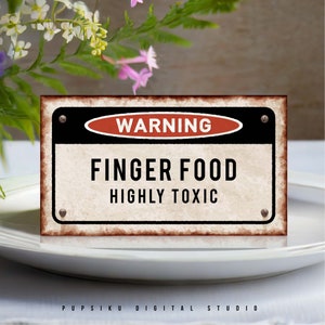 Halloween Food Tent Karte mit Rostigem Warnschild, Zombie Party Buffet 3,5 x 2 zoll Tischkarte, Instant Download, DRUCKBARE Corjl Vorlage 050