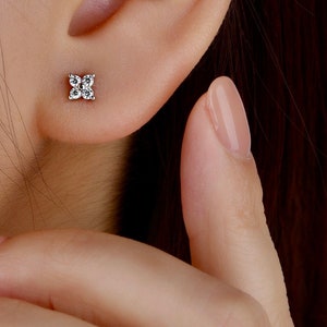 Silver Flower CZ Diamond Stud, Everyday Jewelry, Dainty Studs, Minimalist Earring, Teen Girls Earrings, Opal Stud Earrings, Aesthetic Stud