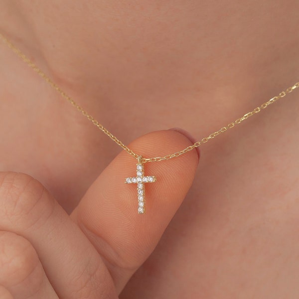 Cross Necklace, Dainty Cross Necklace, Aesthetic Necklace, Christian Faith Cross Simple Cross Necklace, Religious Gifts for Women