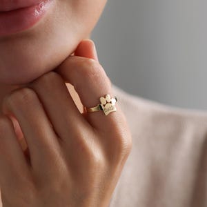 Initial with Paw Ring, Custom Paw Print Ring, Dainty Dog Paw Ring, Personalized Paw Print Name Ring, Pet Memorial Gift, Personalized Gift