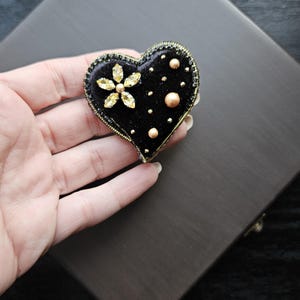 3D Heart Brooch, Handmade Black Heart Brooch, Design 3D Heart Pin, Design Unique Pin, Gold Heart Lapel Pin, Crystal Heart, Black Brooch