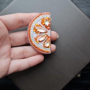 Handmade Tangerine Brooch, Slice Tangerine Jewelry, Handcrafted Fruit Pin, Embroidered Tangerine Badge, Design Fruit Brooch, Beaded Fruit