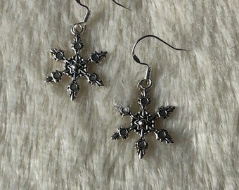 Boucles D'oreilles Flocon De Neige Argenté Avec Pierres Bleues - Neuves Sans Emballage