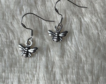 Pendientes de abeja de plata de ley, pendientes con dijes sencillos