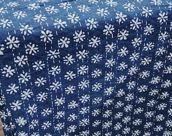Colcha Kantha con estampado índigo: Edredón tamaño king hecho a mano de algodón indio