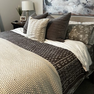 Brown Kantha Quilt: Handmade Cotton Bedspread, Queen/King Size